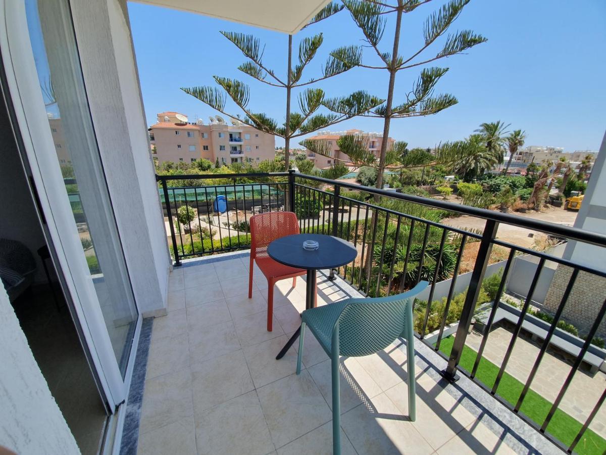 Valentinos Apartments Pafos Exterior foto
