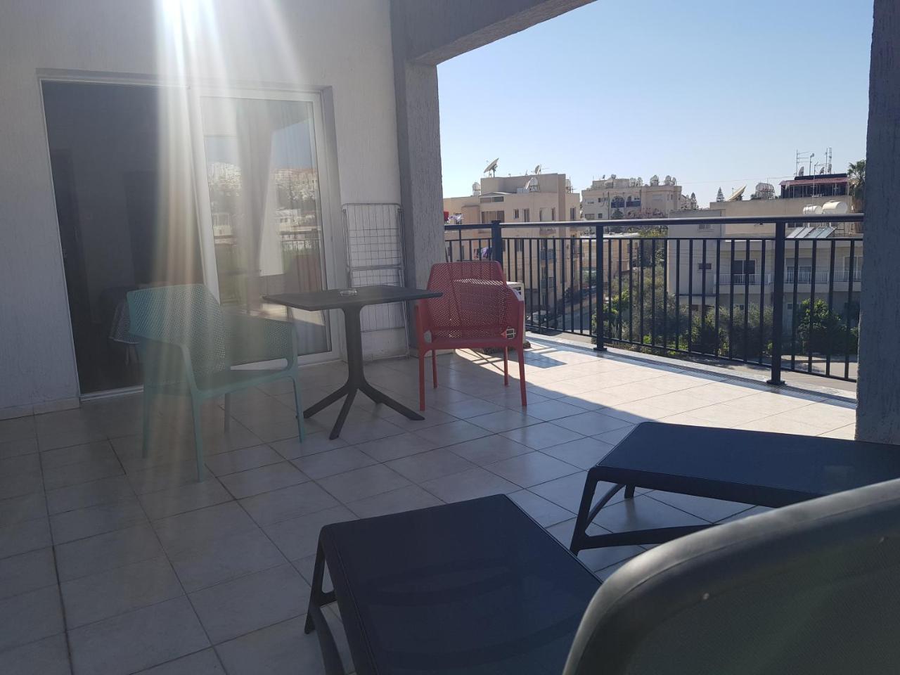 Valentinos Apartments Pafos Exterior foto