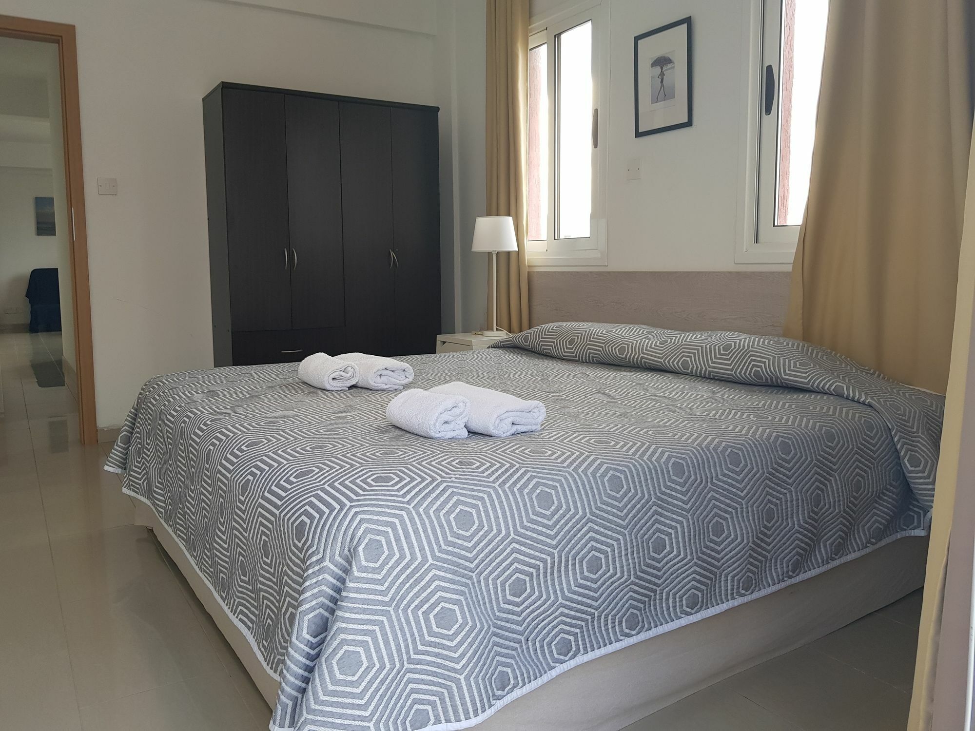 Valentinos Apartments Pafos Exterior foto